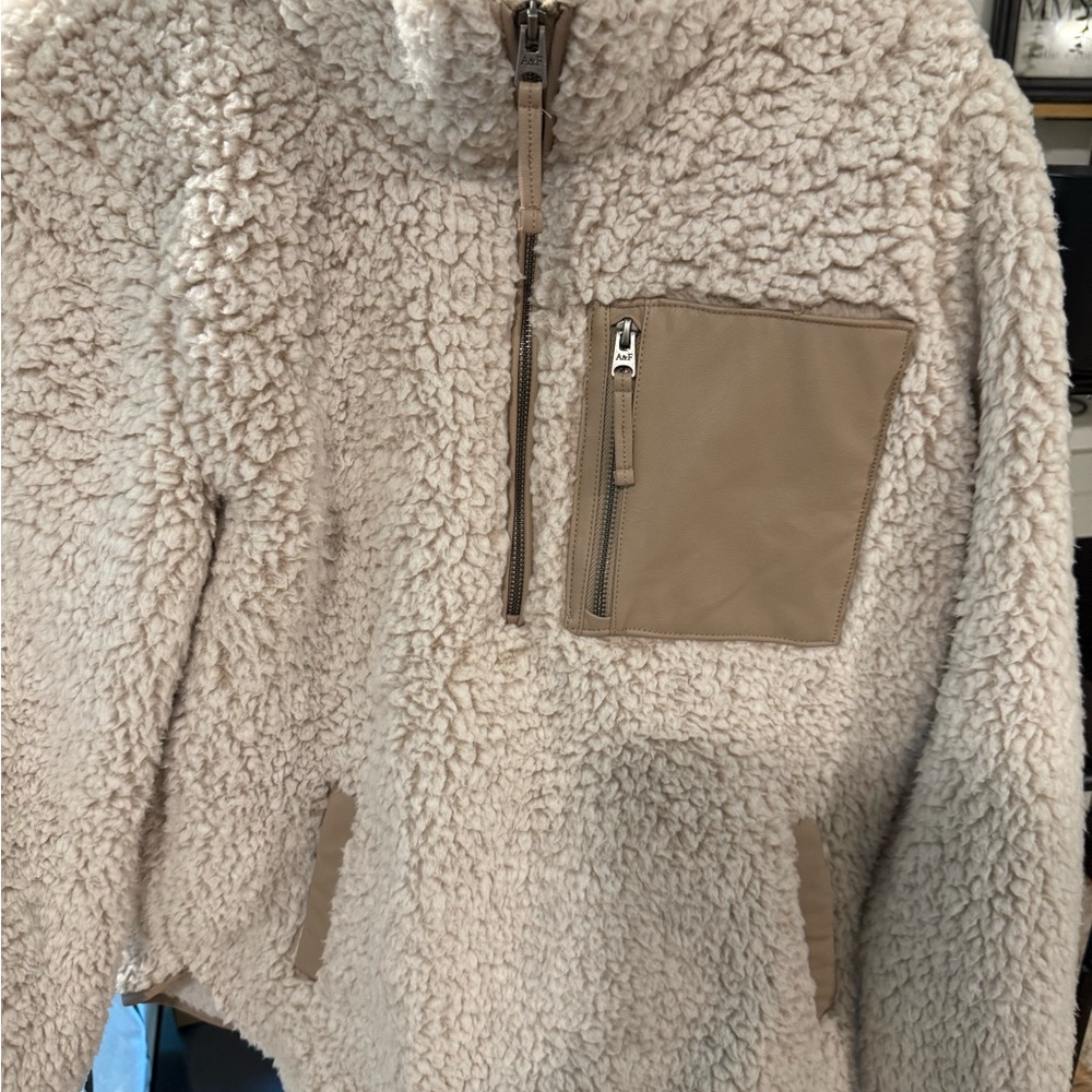 Abercrombie & Fitch Cream Sherpa Pullover